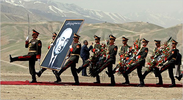 ولسمشر داود خان او کورنۍ يې څرنگه ووژل شول ؟