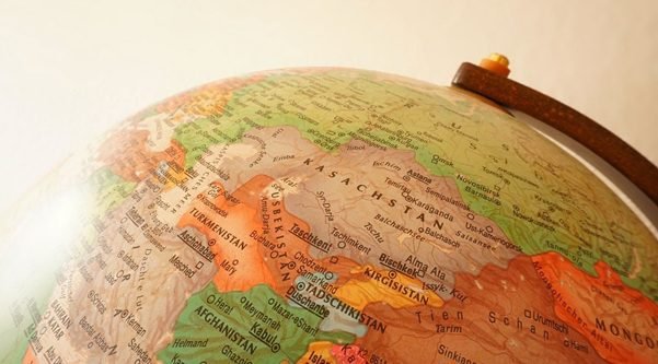 پاکستان، افغانستان او سیمه په نوې ډیلما کې راښکیل کړې ده
