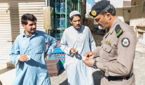 په پاکستان کې د افغان کډوالو وضعیت او له ښځو او نجونو سره تړلې ستونزې
