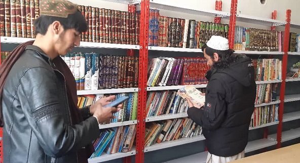 له کتابتونو د حنفي فقې خلاف کتابونو ټولول| زمری محقق