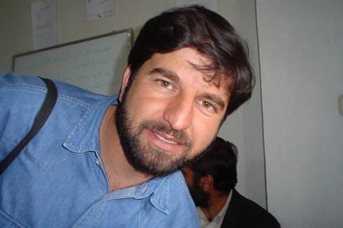 حق (لنډه کیسه) نصیراحمد احمدي