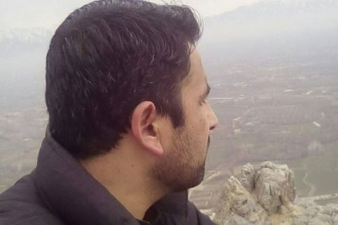 ماڼۍ (لنډه کیسه) ګل رحمن رحماني