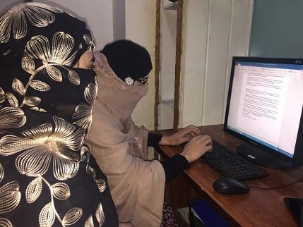 په افغانستان کې محدودیتونو ښځینه له رواني پلوه ریانمنې کړي