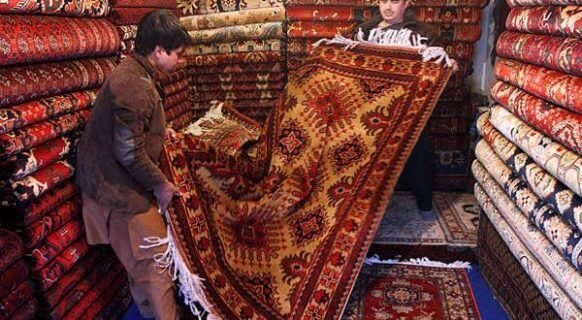 د ځان بسیانې لپاره ښځو غالۍ اوبدلو ته مخه کړې