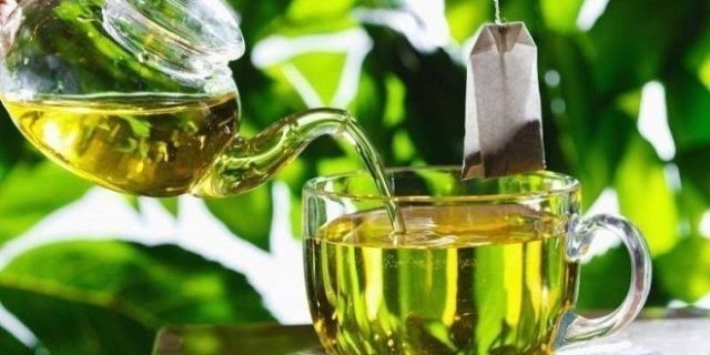 دا کاینات ستا په شان بل نه لري | ناديه دفتاڼۍ